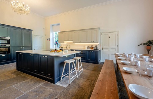 Beccles House | Ashmans Hall - Nine Bedroom House, Sleeps 23