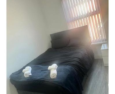 Ashton-under-Lyne Apartment | Ashton Apartment