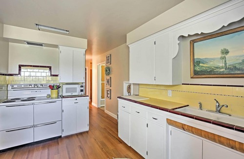 Ashton House | Ashton Escape w/Yard: 56 Mi to West Yellowstone!