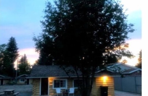 Ashton Cabin | Ashton Historic Log Cabins 5