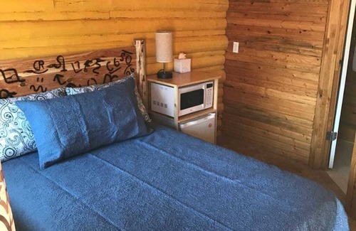 Ashton Cabin | Ashton Historic Log Cabins 5
