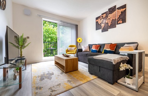 Staines Apartment | Ashview 6 - Windsor - Free Parking
