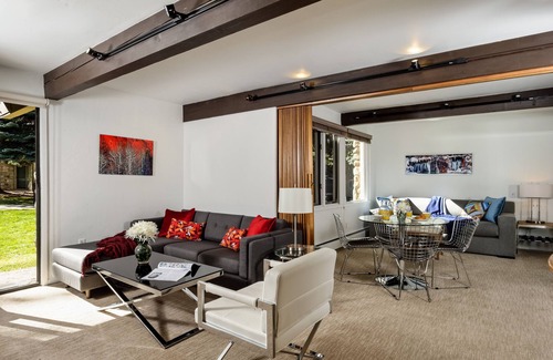 Aspen Condo | Aspen Alps Two-Bedroom Condo - walking distance to town