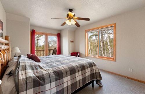 Lead House | Aspen Lodge-5 Bedroom, 5 Full Baths with Hot Tub!
