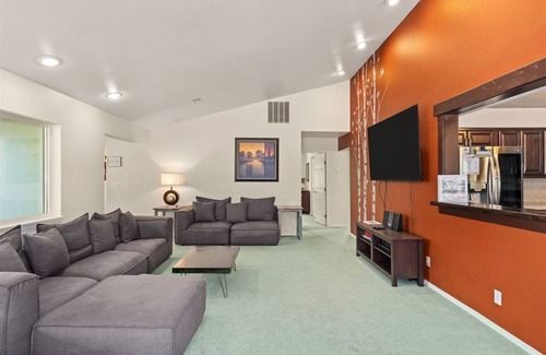 Leavenworth House | Aspen Meadow Retreat - Large Home with Views