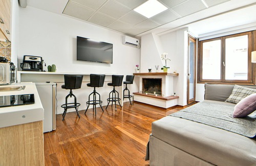 Ilisia Apartment | Asphondelus Boutique BnB Apartment in Central Athens