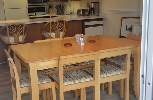 Ocean City Condo | Assateague House #405 2 bdrm/2 bath in Ocean City MD.Se Habla Espanol