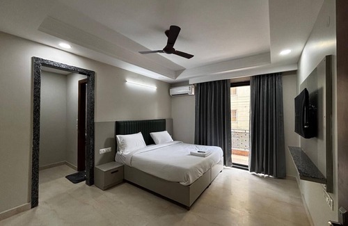 Sector 39 Hotel | Aster Studio Serviced Apartment