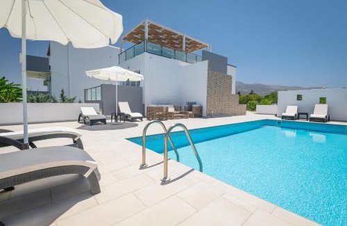 Zipari Villa | ASTERIA PEARL VILLA 2 with Rooftop Jacuzzi