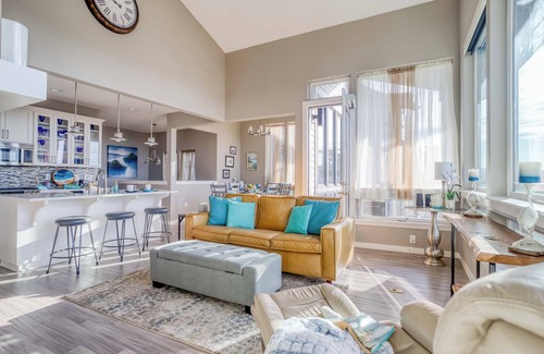 Oregon Coast House | Astonishing River, Ocean Views including Haystack Rock in Pacific City, Clubhous