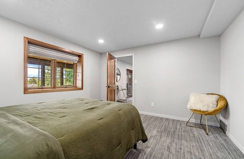 Sioux Falls House | Astoria on Yellowstone - Luxury Sioux Falls Retreat