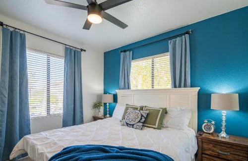 Tempe Apartment | Asu Getaway - Family Fun- King Beds- Self Check-In- Pool 2041