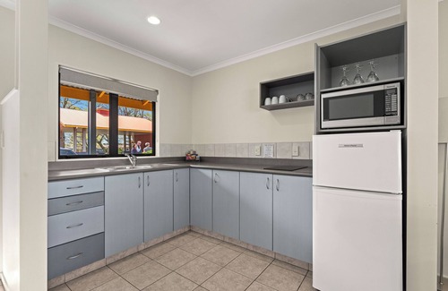 Greytown Hotel | ASURE Oak Estate Motor Lodge