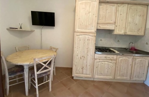Capo d'Orso Apartment | At 250 m from the sea two-room apartment with veranda and garden