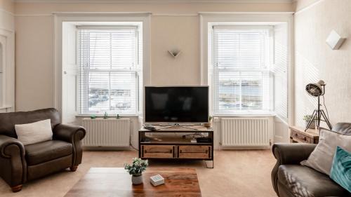 Anstruther Apartment | At Anchor (with a Harbour View)