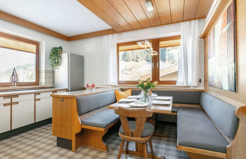 Kelchsau Apartment | Beautiful, spacious apartment with garden