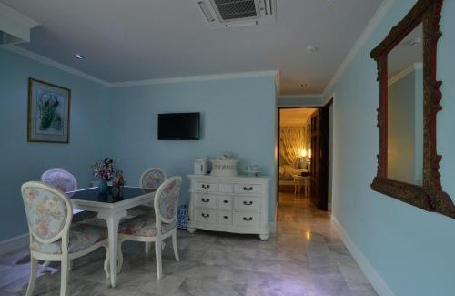Chang Phueak Hotel | At Pingnakorn Huaykaew