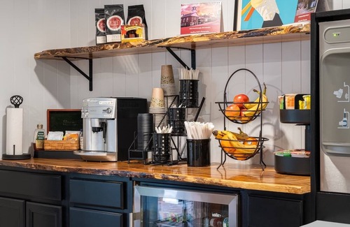 Peterborough Condo | At Riverhouse you will find a home away from home!