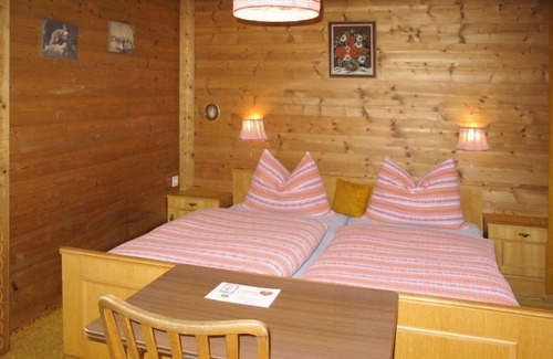 Saalfelden am Steinernen Meer Apartment | Pessenteiner by Interhome