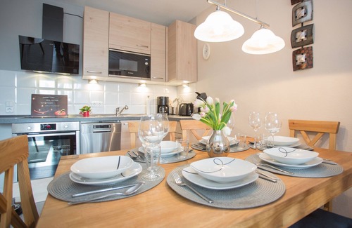 Winterberg Apartment | At the bike park, ski carousel, WLAN, balcony