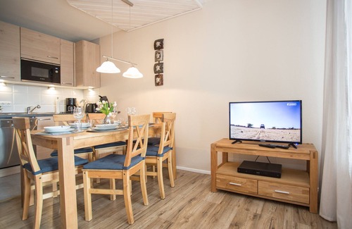 Winterberg Apartment | At the bike park, ski carousel, WLAN, balcony