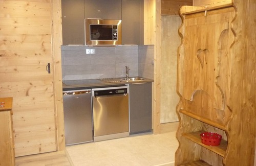 Val-Thorens Apartment | At the foot of the slopes, The white queen, 2 separate bedrooms, WIFI