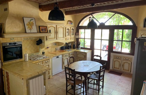 Cheval-Blanc Other | At the foot of the Luberon, authentic 18th century Mas. stone with pool