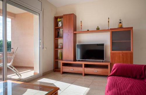 Creixell Villa | AT130 Casa con piscina privada, aire acondicionado y garaje