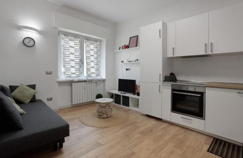 Ripamonti Corvetto Apartment | Atelier Martin