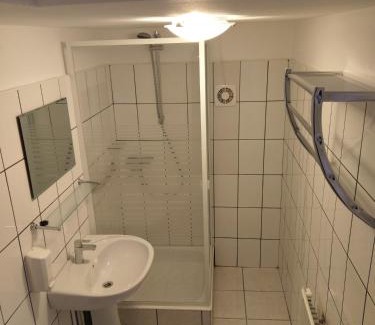 Vladeni Hotel | Aterman House