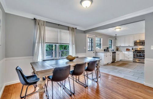 Smyrna House | ATH - Smyrna - 5BR - Pet Friendly -Fenced (autumn)