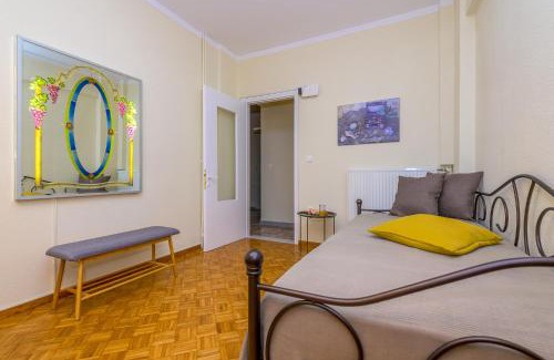 Alexandroupoli Apartment | Athanasia's central home