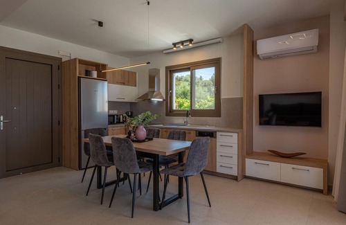 Adele Villa | Athel Panoramic view Villas Athina