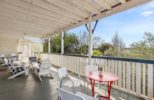 Queenscliff Hotel | Athelstane Hotel