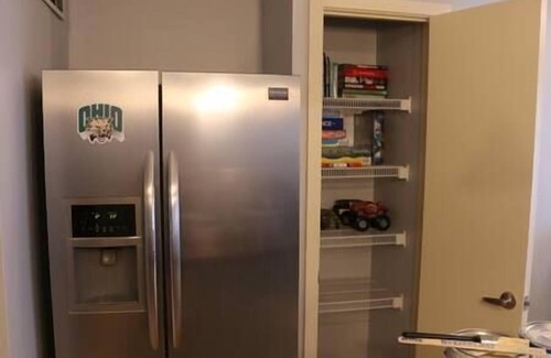 Athens House | Athens city townhouse, 3 bedrooms, 2.5 baths, FREE Wi-Fi, FREE Parking, Deck, 18