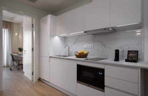 Kallithea Apartment | Athens Hill - Garden Apartment