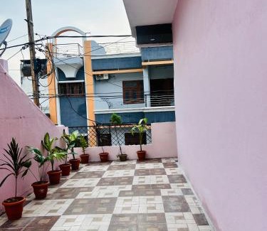 Ujjain House | Athiyas Homestay