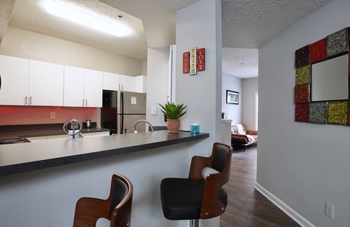Old Fourth Ward Apartment | Atlanta Downtown Midtown Old Fourth Ward. Location Location Location!