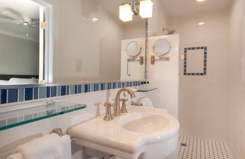 Wethersfield Hotel | Atlantic Inn