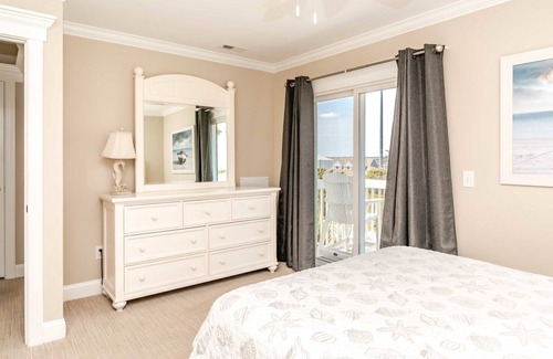 Topsail Beach Condo | Atlantic Sunrise - Stunning 4BR Oceanfront 1/2 Duplex - Heart of Topsail Beach