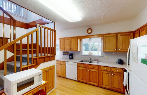 Jekyll Island House | ATLANTIC TABBY 3 bedrooms, 2 bathrooms