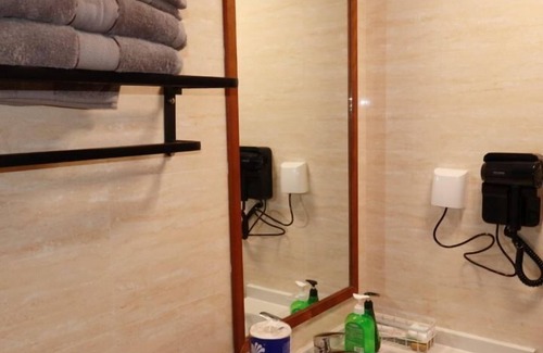 Downtown Beijing House | ATRIUM FENGZHU HOMESTAY