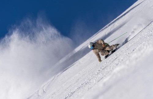 Saalfelden am Steinernen Meer Apartment | Attic Apartment in Saalfelden near Ski Slopes