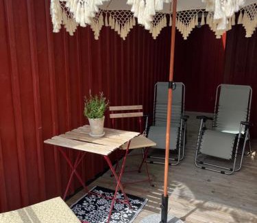 Alingsas Apartment | Attefallshus Alingsås/Dammen.