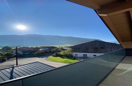 Saalfelden am Steinernen Meer Apartment | Attic Apartment in Saalfelden near Ski Slopes