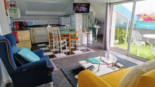 Camara de Lobos Apartment | ATTIC BAY