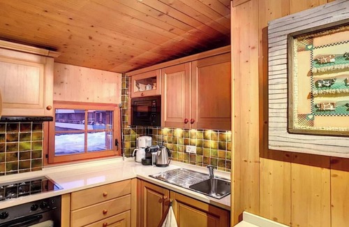 Verbier Apartment | Attic Ski Retreat in Verbier with Stunning Mountain Viewsnnnnnnn