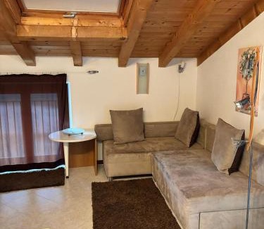 Vesio Apartment | Attico Florian Vesio by Gardadomusmea