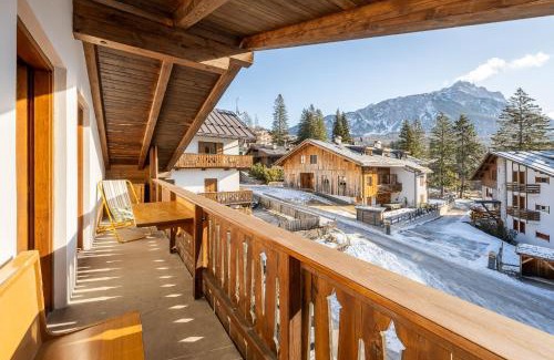 Cortina d'Ampezzo Apartment | ATTICO Lodge