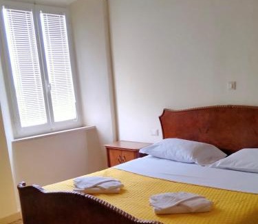 Corinaldo Hotel | ATTICO SULLA BOUGANVILLE (Albergo diffuso)